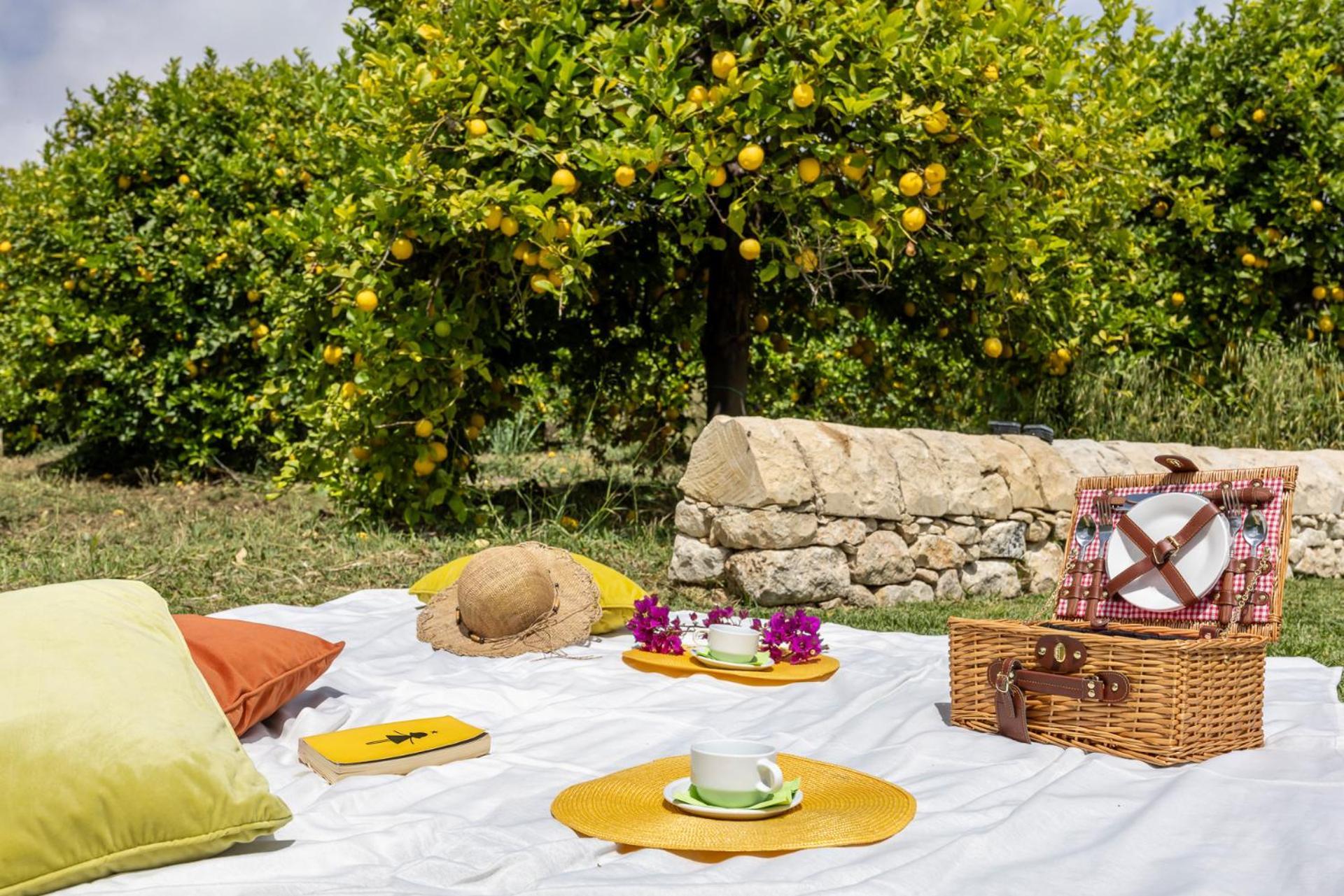 Fiore Di Vendicari B&B - Sicilian Charme, Lemon Grove And Sea Noto Eksteriør bilde